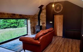 Underhill Coach House